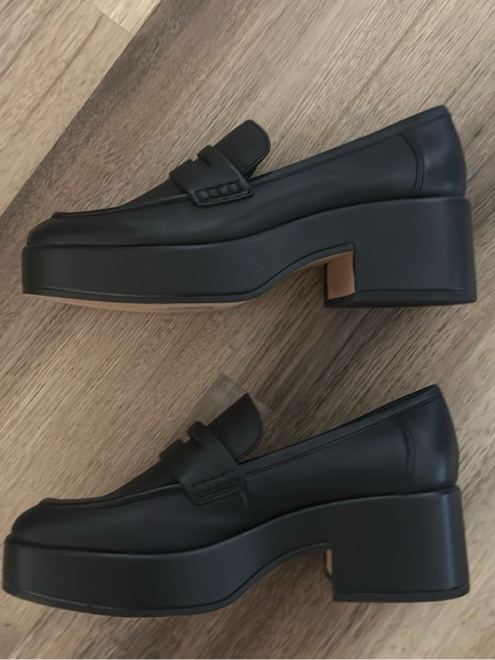NIB DOLCE VITA Yanni Heeled Platform Loafer Slip On Black 8.5 - Picture 11 of 13